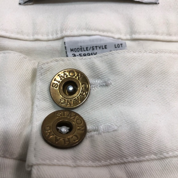 Simon Chang White Denim Jeans with Gold accents Size 18 - Picture 8 of 15